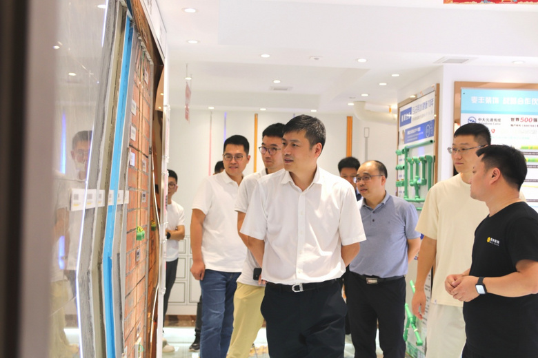 ˫ ڷչ&йƶǻۼͥӪĽֻ