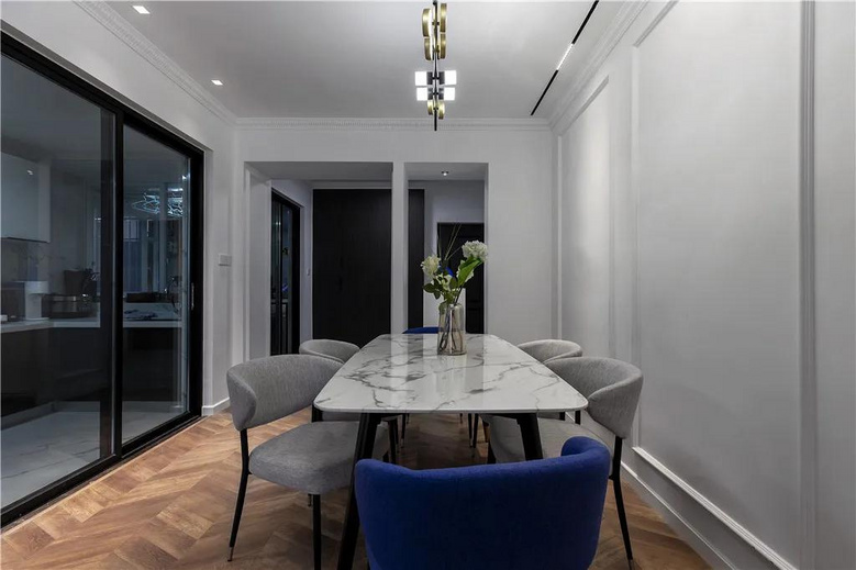 130㎡现代简雅风,营造出高级优雅的时尚与档次感