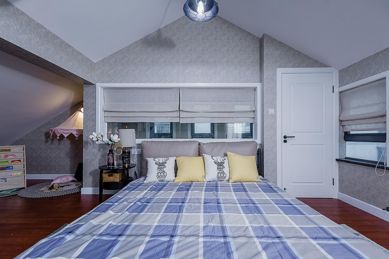 133�O��ŷ���ŷ磬����ľ�ʸкͽ���ʱ�и�������Ʒ�ʿռ�