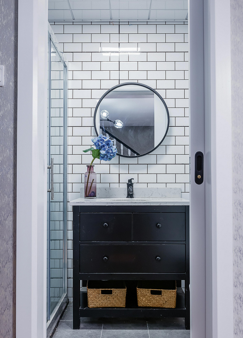 133�O��ŷ���ŷ磬����ľ�ʸкͽ���ʱ�и�������Ʒ�ʿռ�