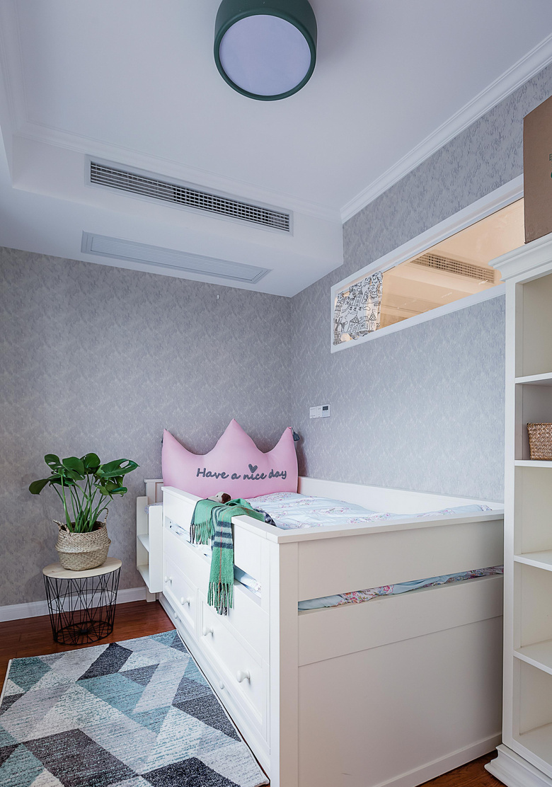 133�O��ŷ���ŷ磬����ľ�ʸкͽ���ʱ�и�������Ʒ�ʿռ�