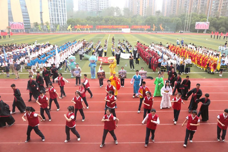 百年傳承養(yǎng)正逐夢(mèng),競(jìng)越賽場(chǎng)強(qiáng)國(guó)有我