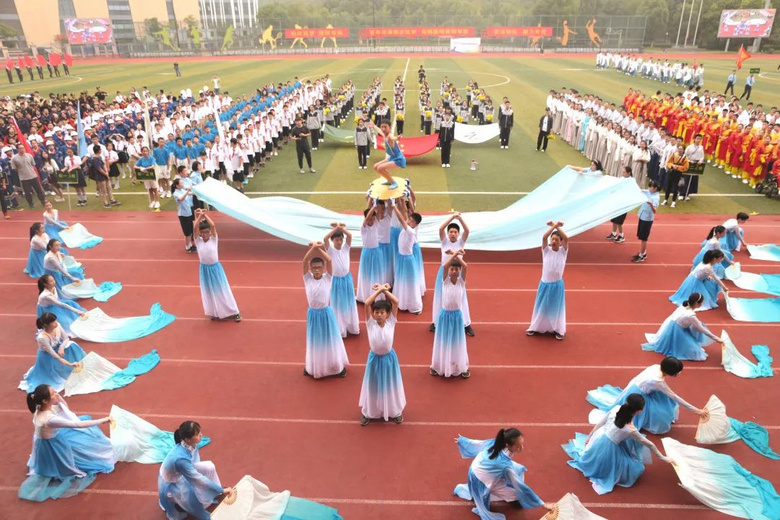 百年傳承養(yǎng)正逐夢(mèng),競(jìng)越賽場(chǎng)強(qiáng)國(guó)有我