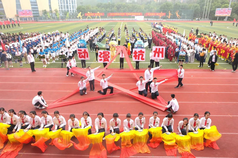 百年傳承養(yǎng)正逐夢(mèng),競(jìng)越賽場(chǎng)強(qiáng)國(guó)有我