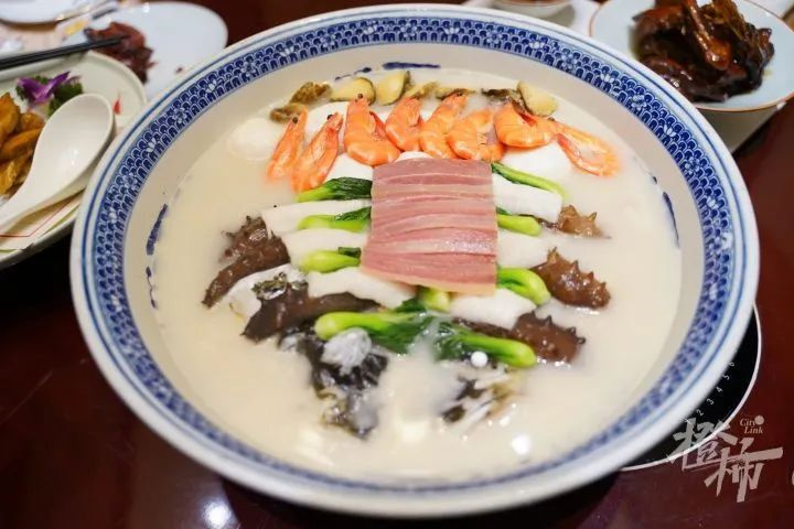 雙11還沒過完,杭州這些餐廳,年夜飯包廂已經(jīng)訂滿了?!