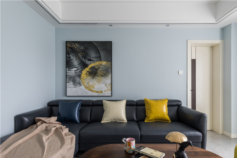 107�O��ŷ��������ң�ͨ͸�γ��Ŀռ䣬�޾����������ſ�