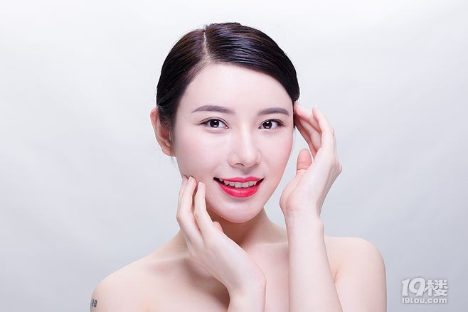 填充的脂肪填充失败，看脂肪填充图片别不好意思~