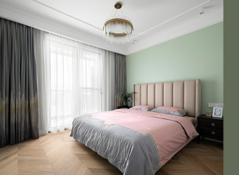 234�Oŷʽ�磬ɫ��Ϊ�ָ����Ϊװ�Σ��Ա�ɫ�����Ӿ������