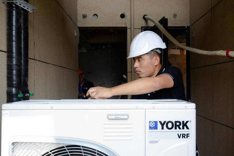 2021年约克VRF精工约鉴设计安装比武大赛富阳工地巡检情况