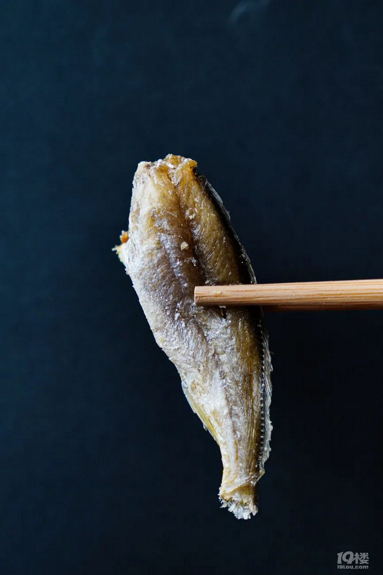 香!酥!鮮!饞哭辦公室的舟山魚(yú)酥現(xiàn)捕現(xiàn)做,59.9元4袋超值