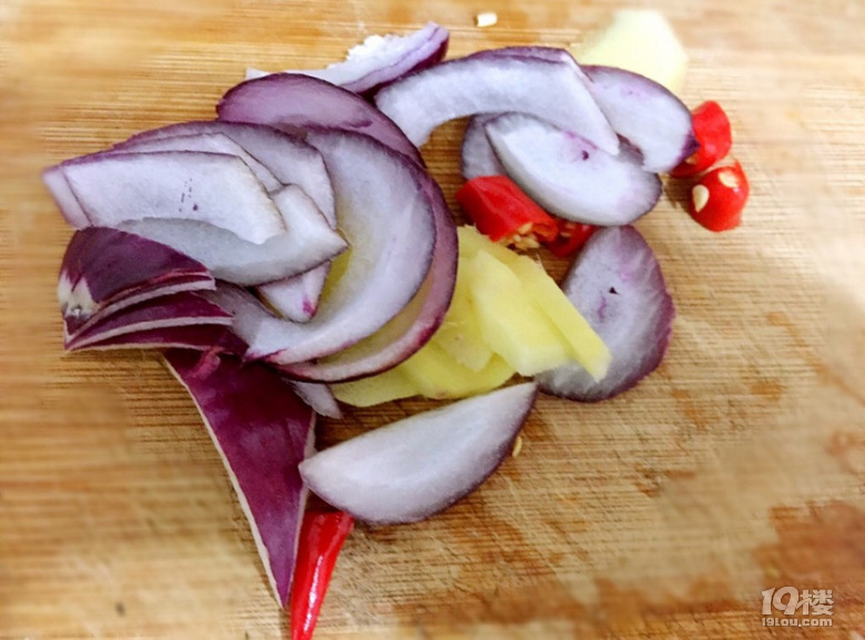 青椒辣子雞