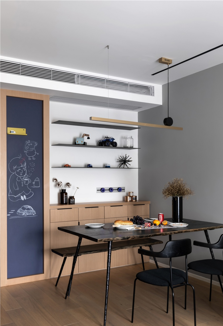 ����ӵ�����ҵ�70�O�¼ң��ִ������񣬸ɾ�����ÿ�