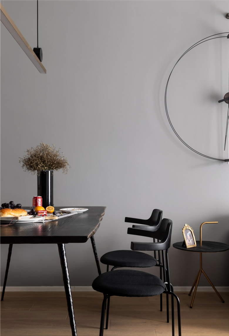 终于拥有了我的70㎡新家,现代极简风格,干净利落好看