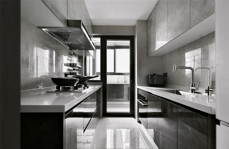 140�O�»鷿���ݷ����ֵ���֣��������ɣ�����ʱ�ж�����ѧ