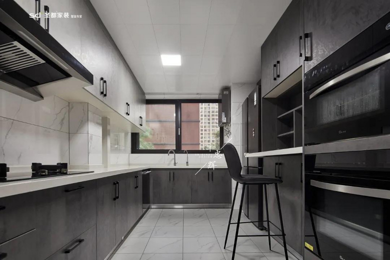 130ƽ�ִ����� ���ƿռ䲻���������Ĺ�������