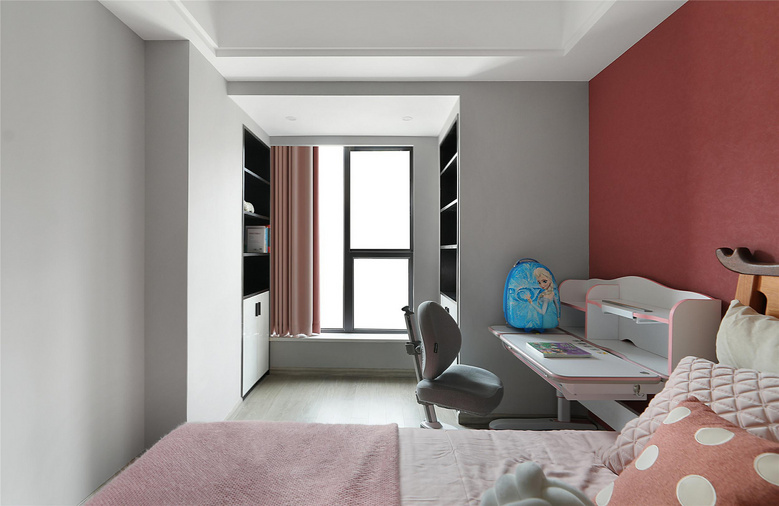 �ܾ����߰������ɫ��������ɫ��ˬ�ָ߼��������ɫ�嵥�����ˣ�