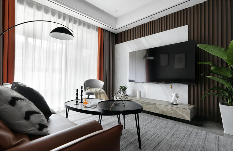 �ܾ����߰������ɫ��������ɫ��ˬ�ָ߼��������ɫ�嵥�����ˣ�