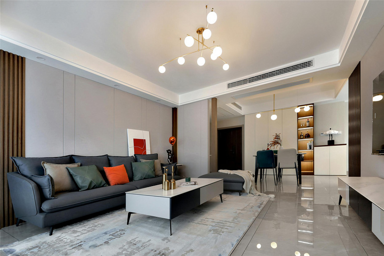 134�O�ִ��磬Ӳװľ��դ��������װ���ӳȺ�ɫ���ڼ�Լ����Ծ