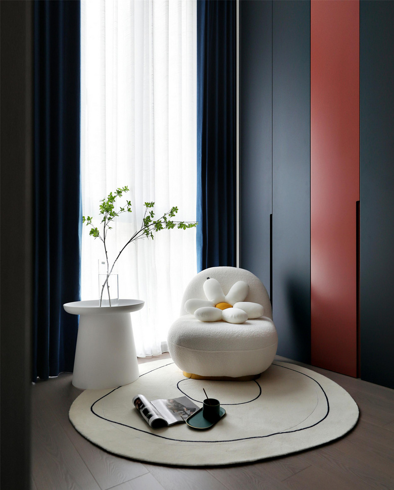 134�O�ִ��磬Ӳװľ��դ��������װ���ӳȺ�ɫ���ڼ�Լ����Ծ