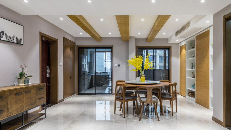 �ÿ���330�O��ŷ����Ծ�㣬��Ľ����