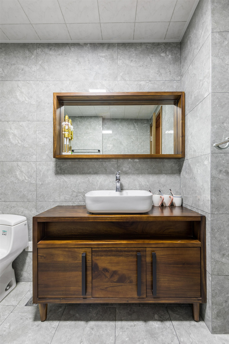 �ÿ���330�O��ŷ����Ծ�㣬��Ľ����