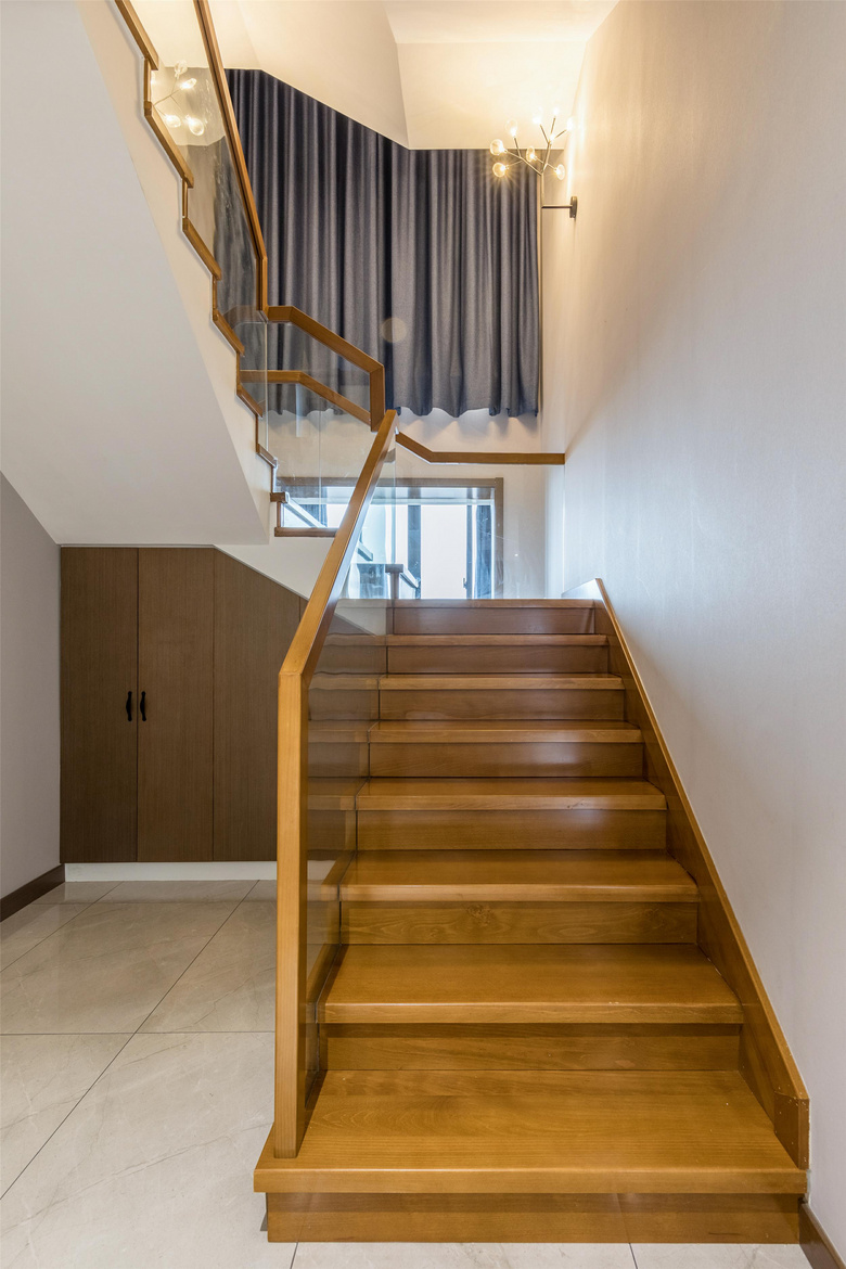 �ÿ���330�O��ŷ����Ծ�㣬��Ľ����