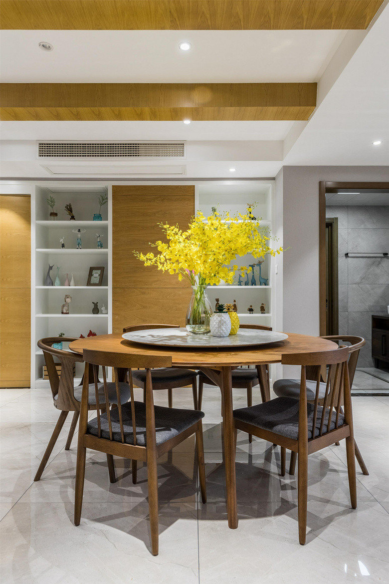 �ÿ���330�O��ŷ����Ծ�㣬��Ľ����