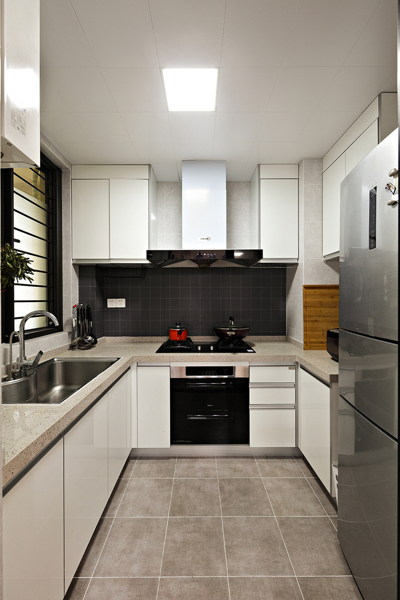 108�O�����˸�ƫ��ı�ŷ��񣬽���͸������һ��