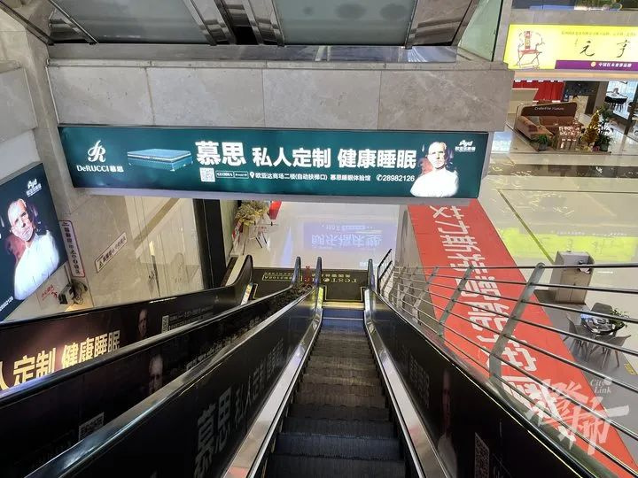 这个叼烟的洋老头到底是谁？慕思床垫骗了我们12年