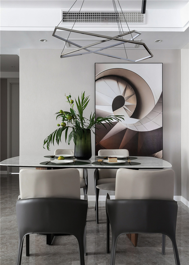 130�O�ִ����ݷ磬�������ʦ��ν����ǽλ�ò�����������