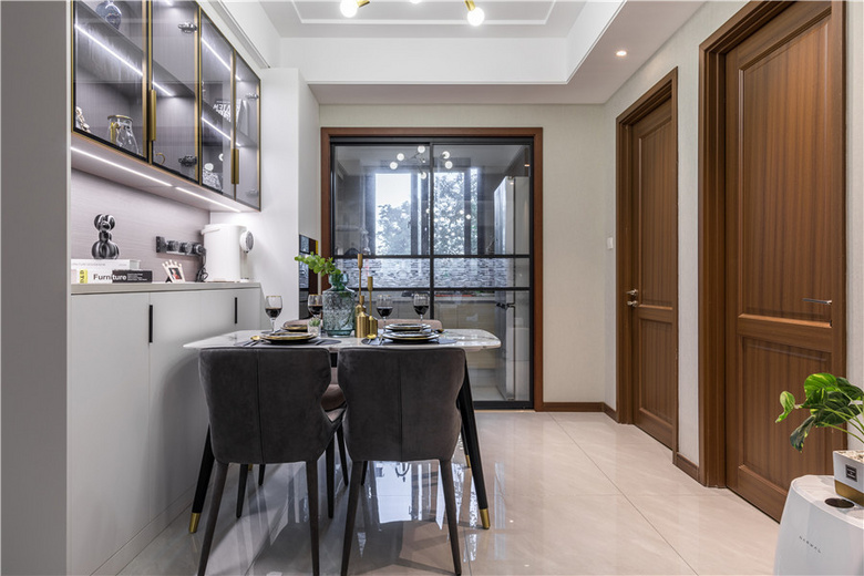 139�O���磬�Ŀ�֮�����������������