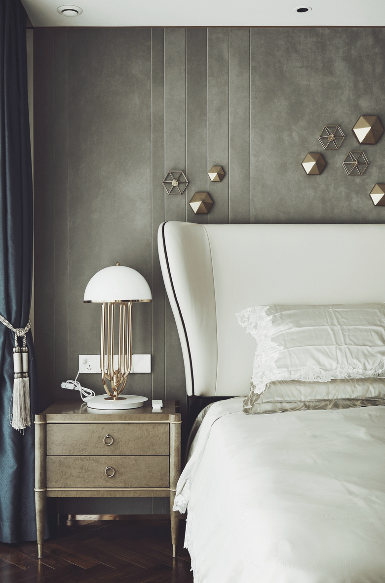 129�O�̰�ɫ���ⷿ���ִ���Լ�ĳ�����ش�