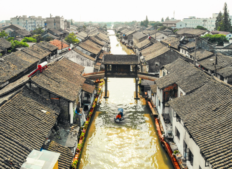 這個(gè)低調(diào)千年的冷門(mén)古鎮(zhèn),竟還是個(gè)被忽略的美食天堂