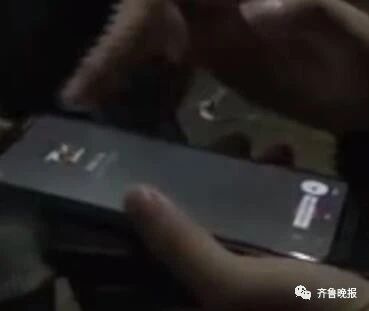 吵上热搜！相亲吃火锅花1000多，男方结账后要求AA被拉黑