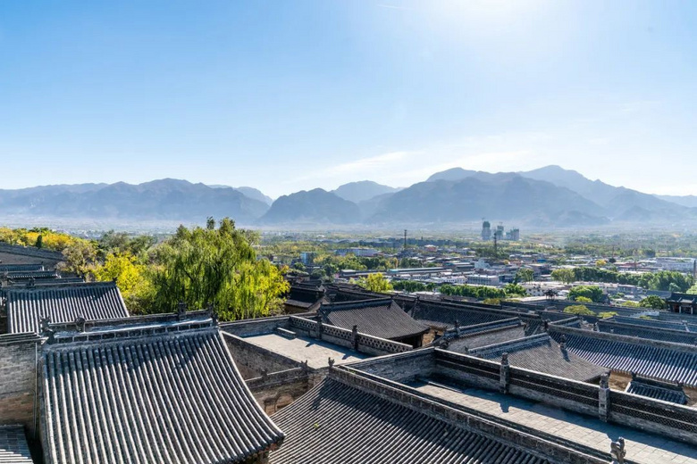 国内最大私人豪宅，历经300多年建成，被称“中国民间故宫”