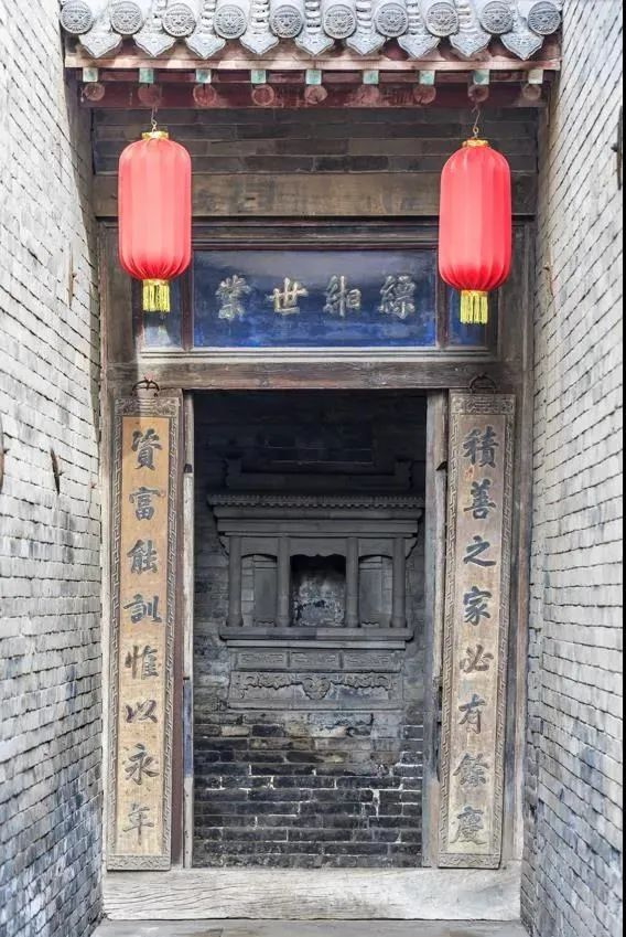 国内最大私人豪宅，历经300多年建成，被称“中国民间故宫”