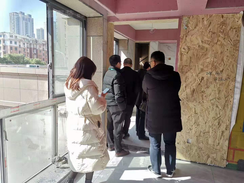 ����Ʒ�ʶ��ף�ֱ��ʩ���ֳ�?