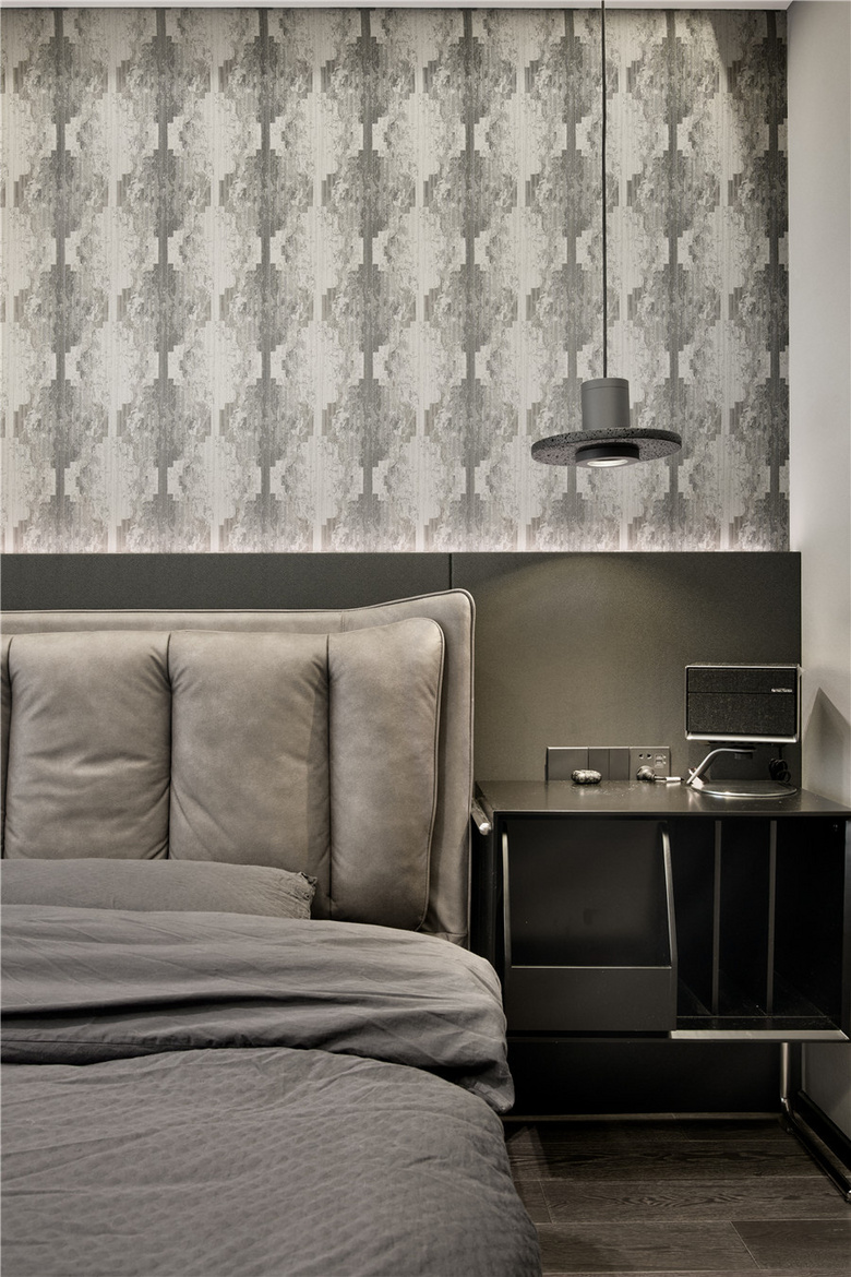 �����������ʦ��Home�������ִ���121�O����������