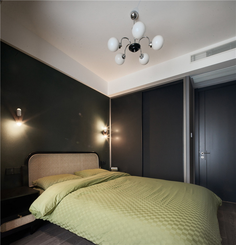 �����������ʦ��Home�������ִ���121�O����������