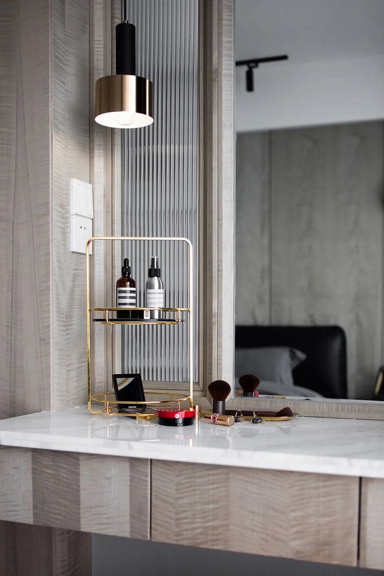 �ƹ�����ѵ�λ����Χ�����������ʶ��������߼���