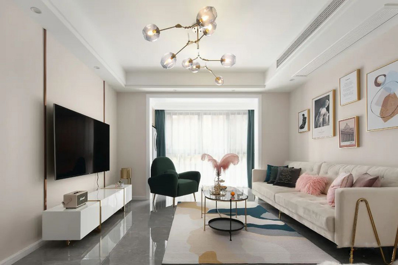 �ƹ�����ѵ�λ����Χ�����������ʶ��������߼���