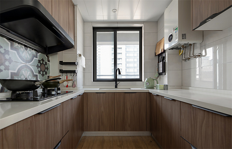 110�O���縴����ɫ��ײɫ+���ŵ���ƴ������ʽլ�ҿռ�