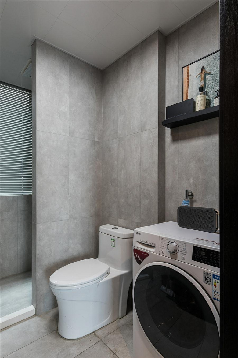 85�O�ִ�����¼ң�ǳɫϵ��������䣬������ܰ�ľ�ס����