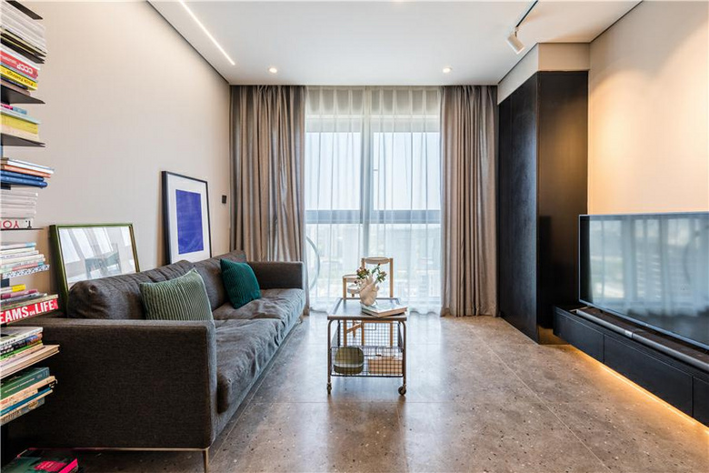 85�O�ִ�����¼ң�ǳɫϵ��������䣬������ܰ�ľ�ס����