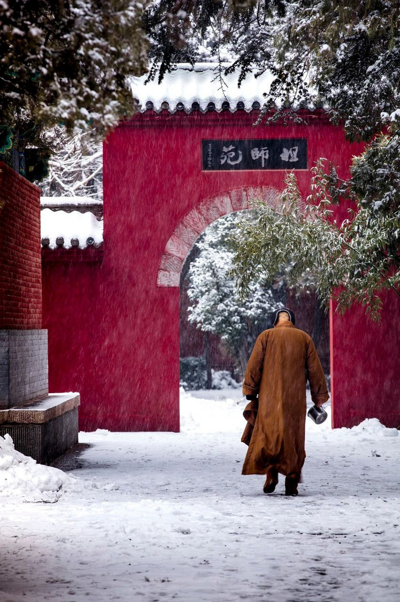 中國(guó)首個(gè)破產(chǎn)的5A景區(qū),負(fù)債3.5億也不宰客,礦泉水只賣1元