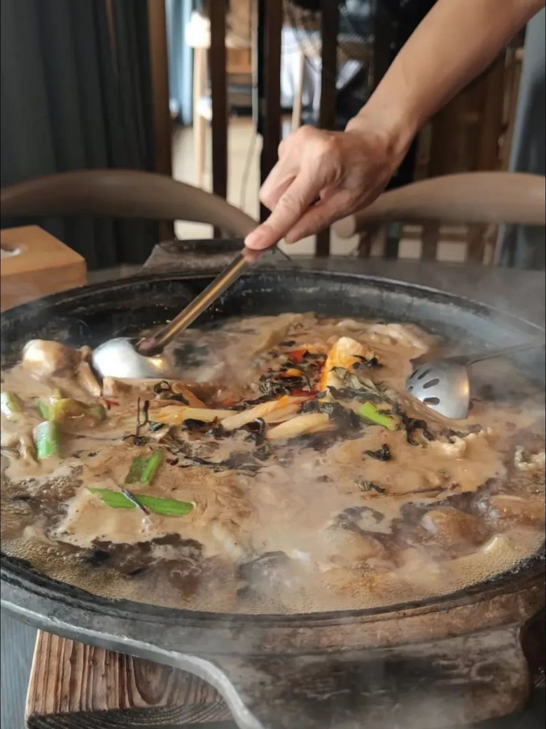 据说去过这座城市的人，都想要原地退休了！