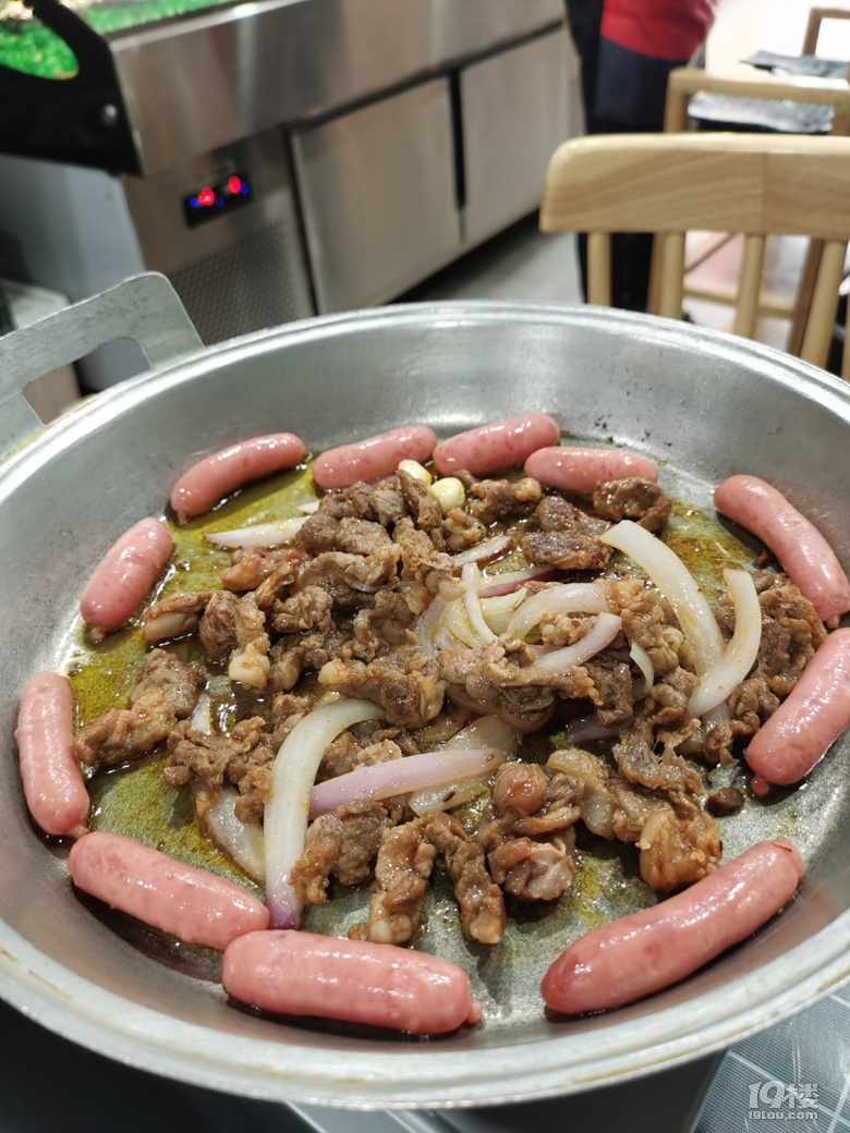 自稱杭州涼面排名第二的店