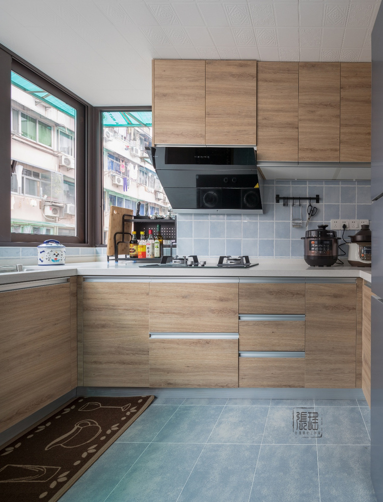 ���ӳ���С��3�и㶨�������ɣ�