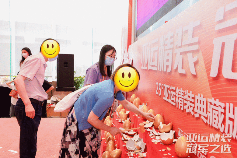 Բ���չ٣���Ʒװ��6.18 CBA����25�����˾�װ��ذ�Բ������