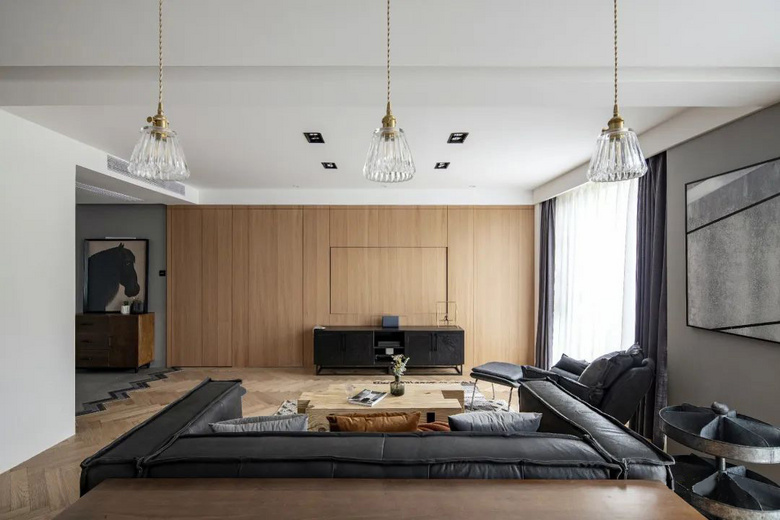 ��������ơ�Ҫ�߼��к͸���ֵ��ǿ��������ƣ�